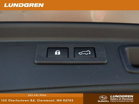 Used 2023 Subaru Forester Limited AWD/4WD image 37