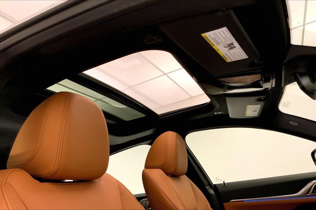 Certified 2023 BMW i4 eDrive35 RWD image 25
