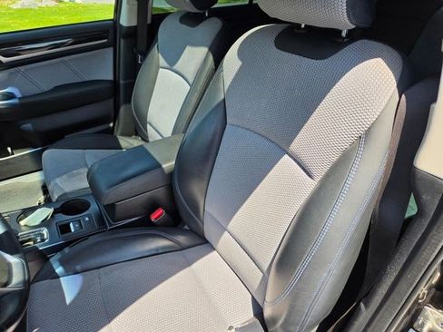 Used 2019 Subaru Legacy 2.5i Sport AWD/4WD image 2