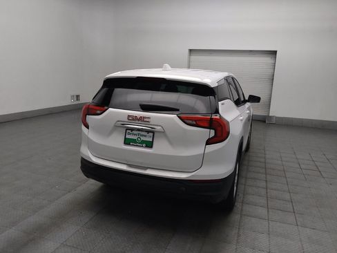 Used 2021 GMC Terrain SLE FWD image 7