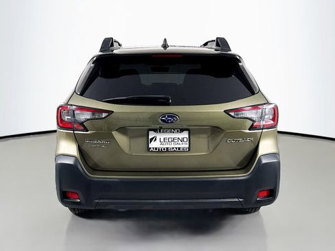 Used 2024 Subaru Outback Premium image 8