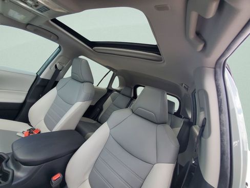 Certified 2023 Toyota RAV4 XLE Premium FWD image 17