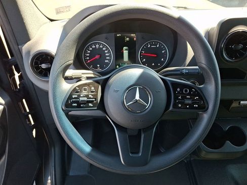 Used 2024 Mercedes-Benz Sprinter 3500 w/ Acoustic Package image 18