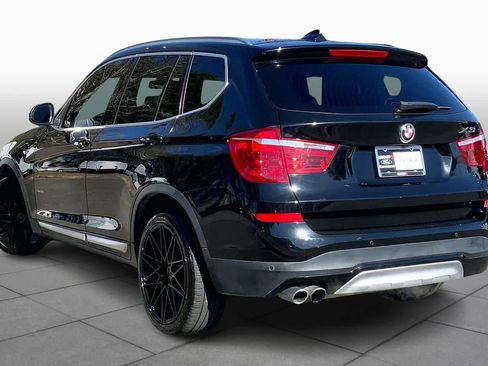 Used 2017 BMW X3 sDrive28i w/ Premium Package image 11