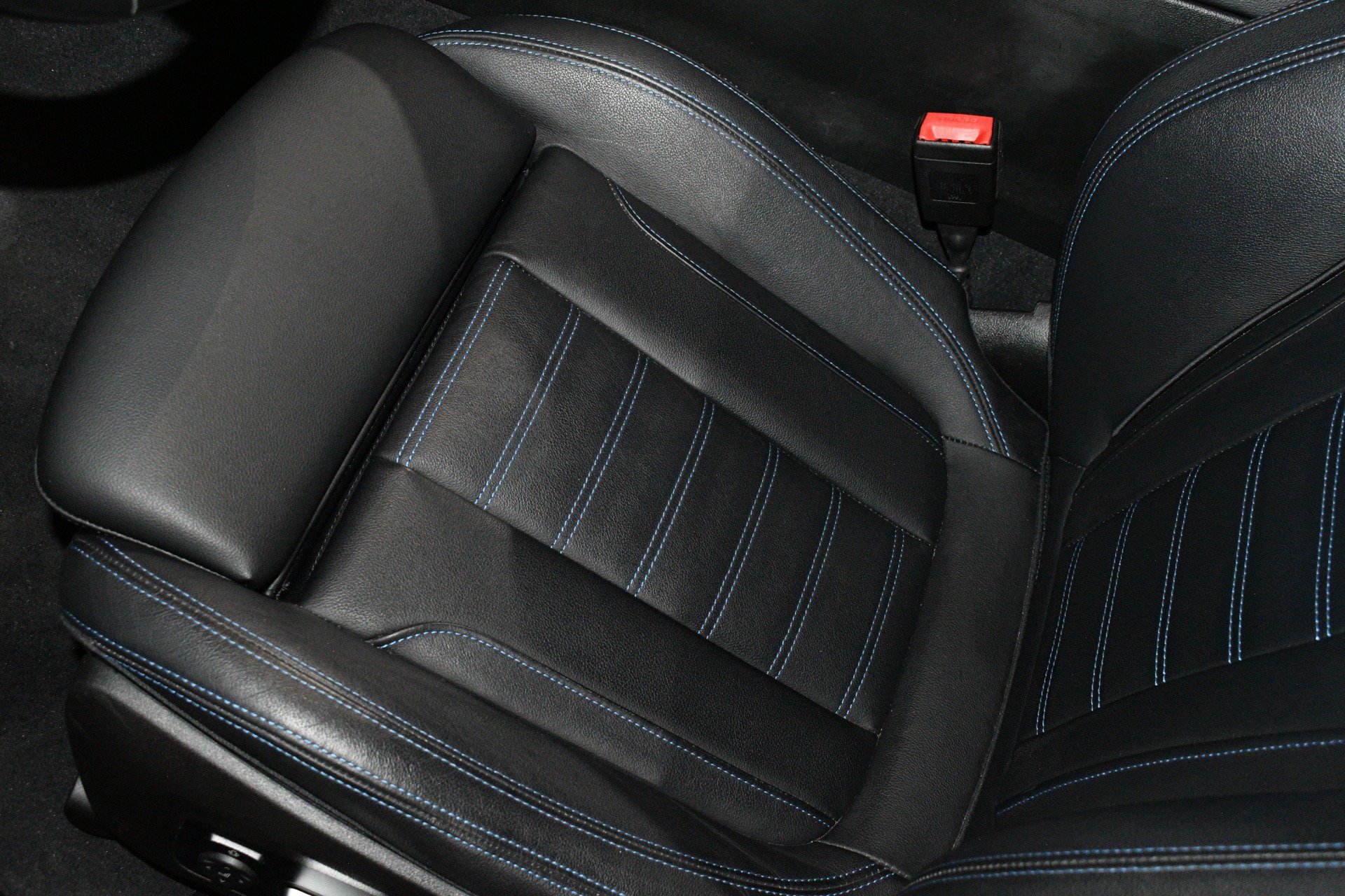 Used 2023 BMW M340i xDrive AWD/4WD image 11