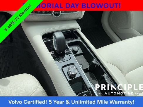 Certified 2024 Volvo XC90 B5 Plus AWD/4WD image 20