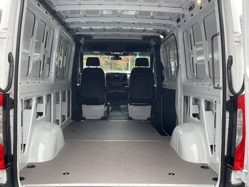New 2025 Mercedes-Benz Sprinter 2500 image 14