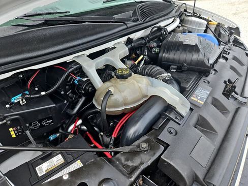 Used 2015 Chevrolet Express 3500 w/ Shuttle Bus Package image 46