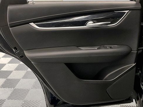 Used 2022 Cadillac XT5 Premium Luxury image 21