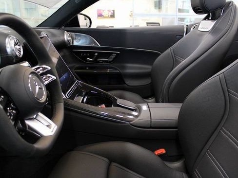 Used 2023 Mercedes-Benz SL 63 AMG 4MATIC image 8