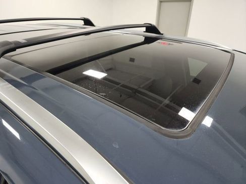 Used 2024 Toyota Grand Highlander Limited image 16