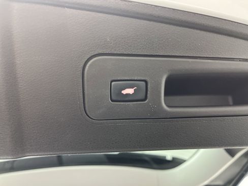 Used 2020 Acura MDX SH-AWD 7-Passenger w/Technolog image 32