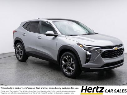 Used 2025 Chevrolet Trax LT