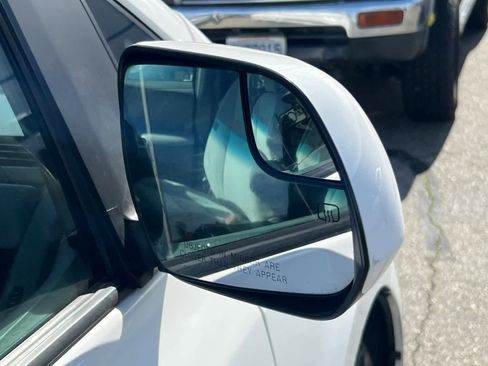 Used 2016 Toyota Sienna LE image 12