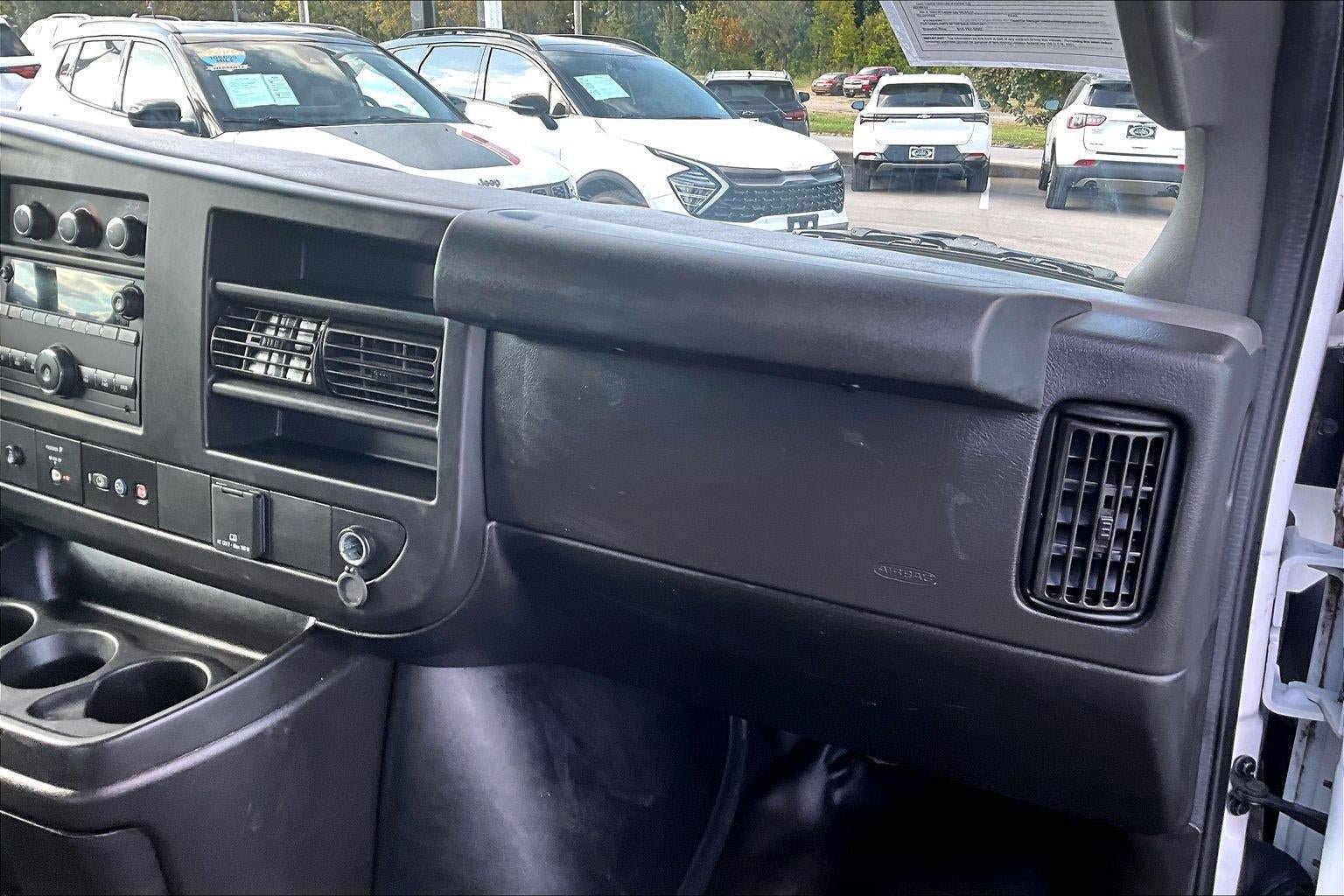 Used 2020 GMC Savana 2500 w/ Driver Convenience Package RWD image 13