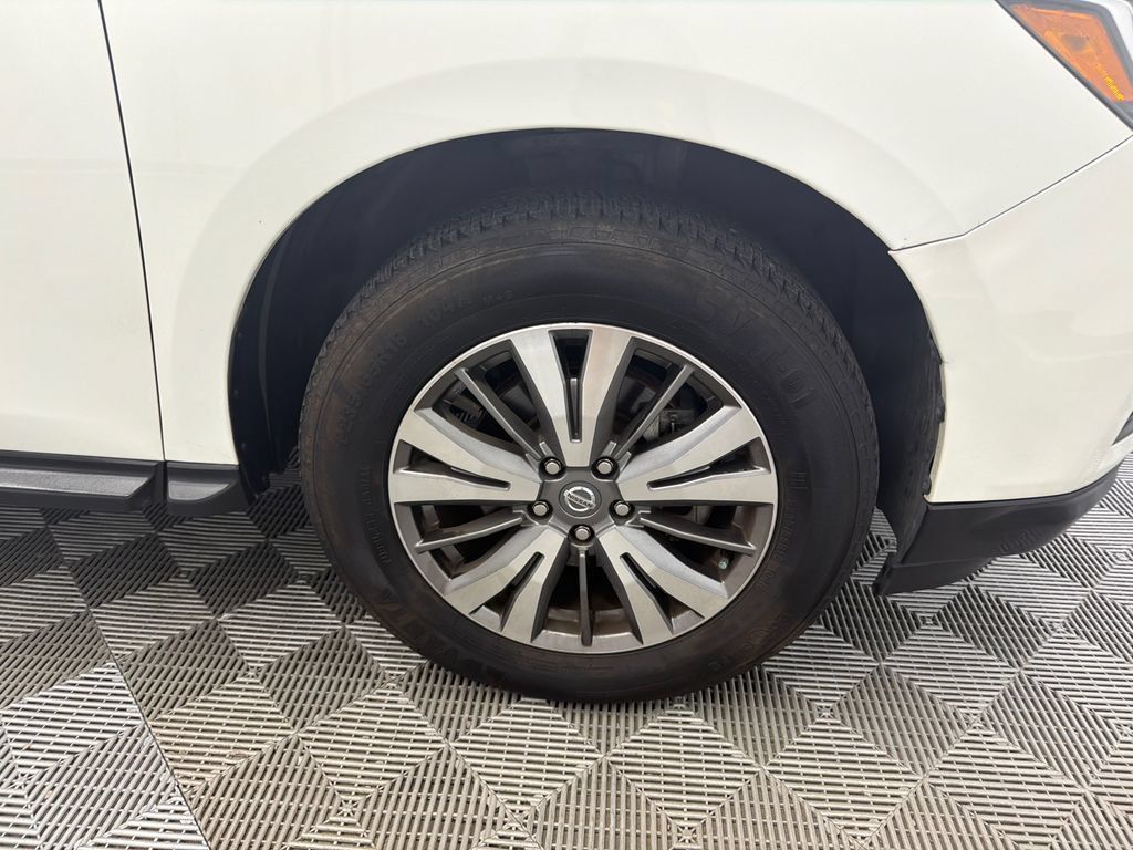Used 2020 Nissan Pathfinder SL FWD image 14