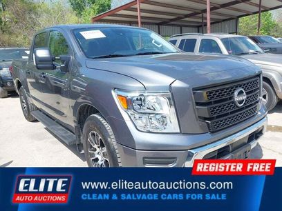 Used 2024 Nissan Titan SV w/ SV Convenience Package