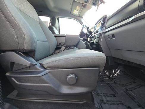 Used 2023 Ford F150 XLT image 19