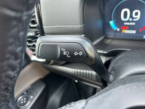 Used 2025 Ford Ranger Lariat w/ Chrome Accent Package image 23