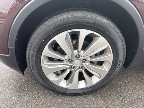 Used 2018 Buick Encore Preferred image 9