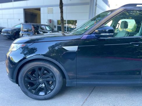 Used 2018 Land Rover Discovery HSE AWD/4WD image 7