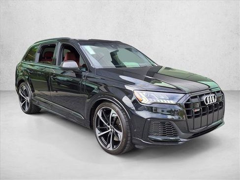 Used 2024 Audi SQ7 Premium Plus AWD/4WD image 3