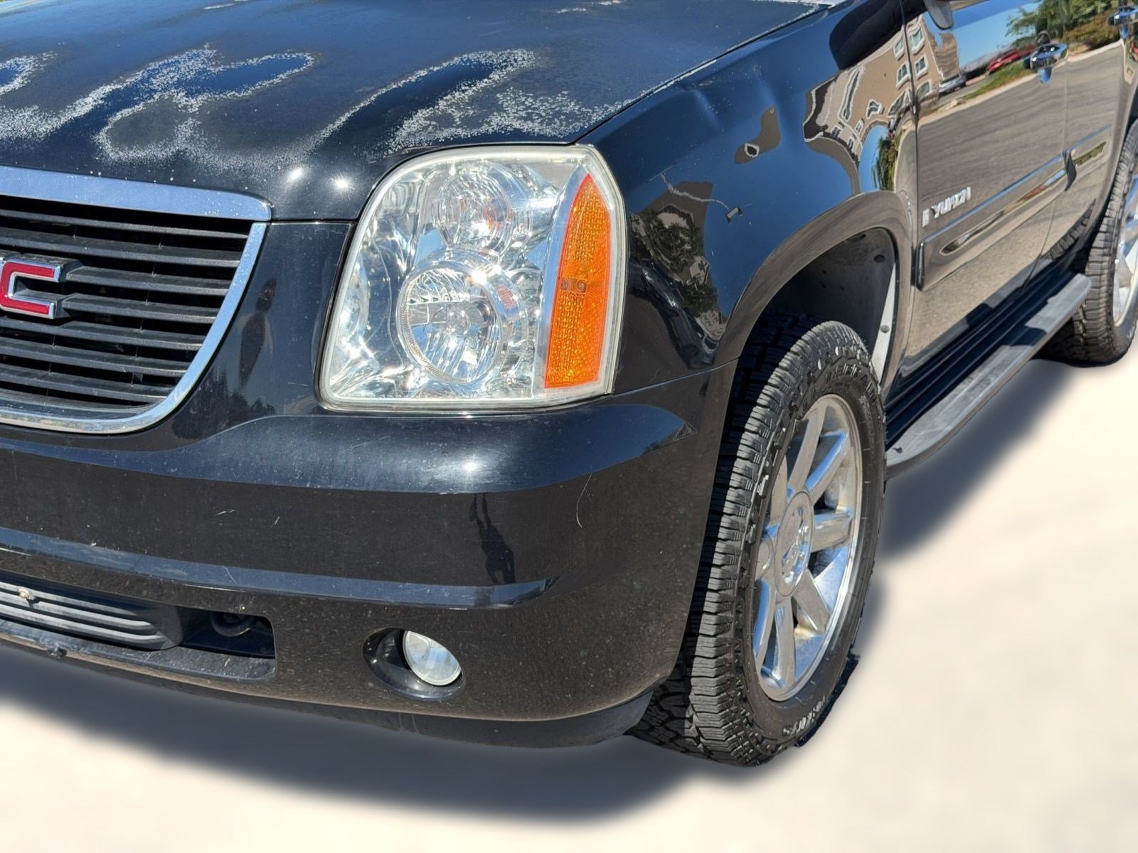 Used 2007 GMC Yukon SLT w/ SLT Preferred Equipment Group AWD/4WD image 12