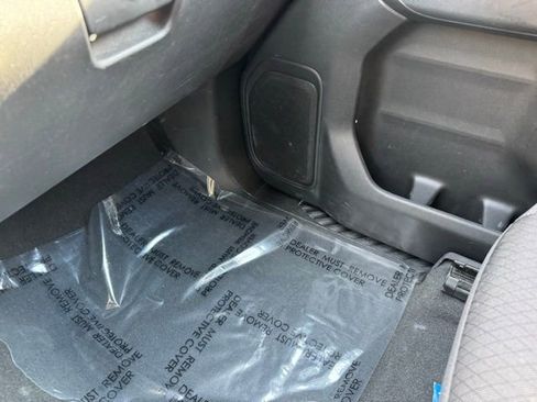 Certified 2022 Chevrolet Silverado 1500 Custom Trail Boss w/ Safety Confidence Package image 19