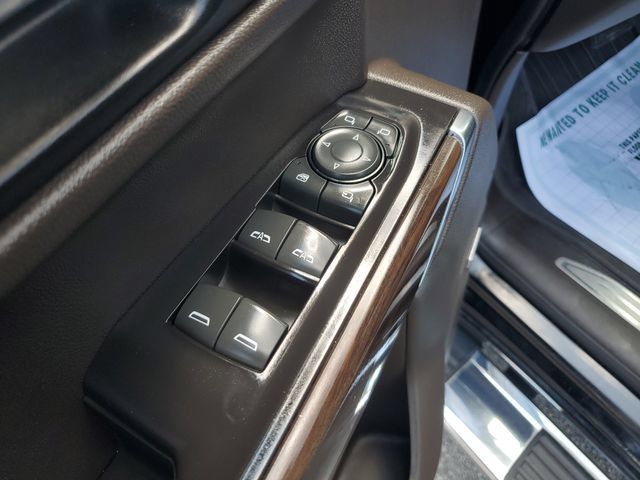 Used 2019 GMC Sierra 1500 SLT w/ SLT Premium Plus Package AWD/4WD image 24