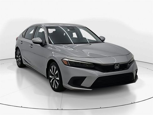 Used 2023 Honda Civic EX-L image 3