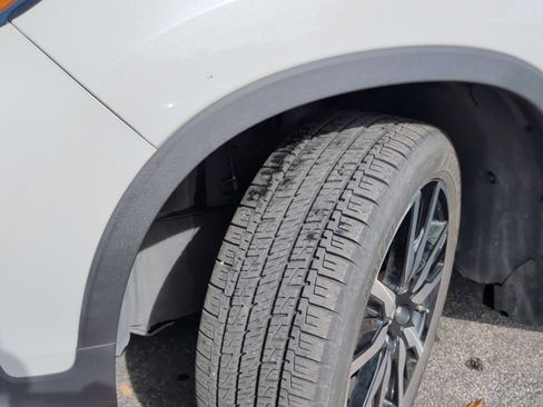 Used 2021 Honda Pilot Elite image 14