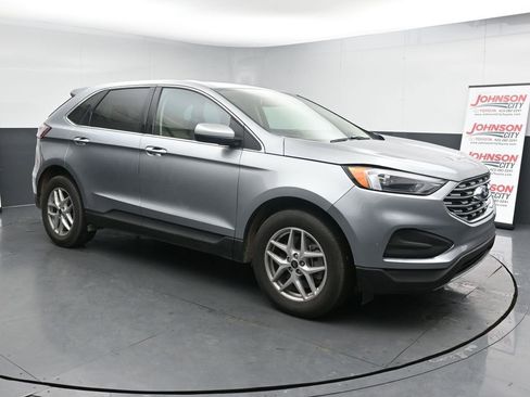 Used 2024 Ford Edge SEL image 2