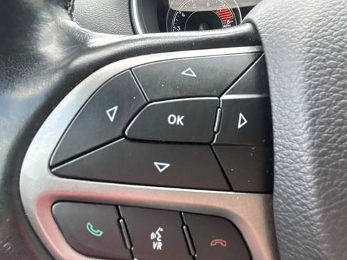Used 2021 Jeep Cherokee Limited AWD/4WD image 28