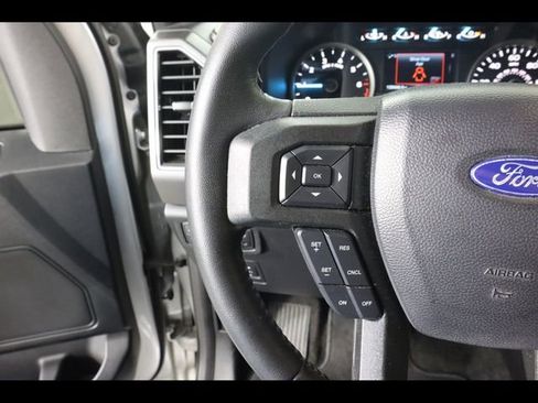 Used 2018 Ford F150 XLT w/ Equipment Group 302A Luxury image 32