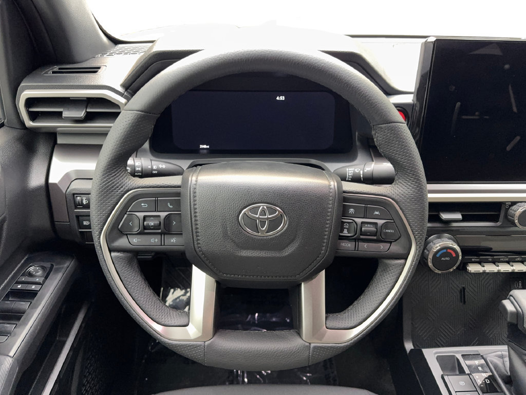 Used 2025 Toyota Tacoma TRD Sport AWD/4WD image 57