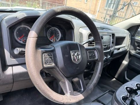 Used 2018 RAM 5500 Tradesman w/ Chrome Appearance Group AWD/4WD image 12