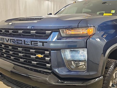 Certified 2022 Chevrolet Silverado 2500 Custom w/ Custom Value Package image 35