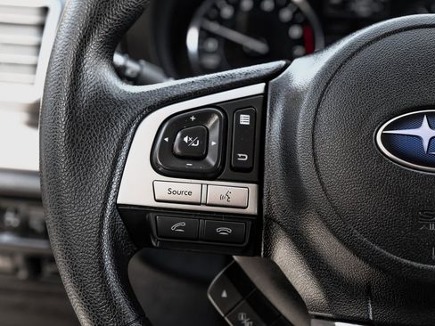 Used 2018 Subaru Forester 2.5i Premium image 19