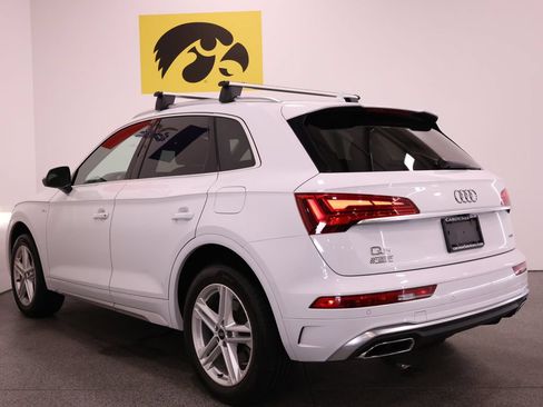 Used 2021 Audi Q5 e Premium w/ Convenience Package AWD/4WD image 9