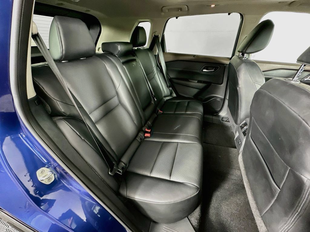 Certified 2023 Nissan Rogue SV w/ SV Premium B Package AWD/4WD image 36
