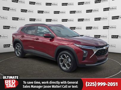 Used 2025 Chevrolet Trax LT w/ LT Convenience Package