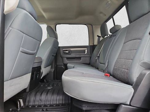 Used 2018 RAM 1500 Big Horn AWD/4WD image 19