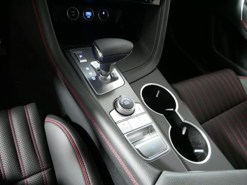 Used 2025 Genesis G70 2.5T w/ Sport Prestige Package AWD/4WD image 24