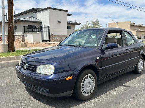 Used 2002 Volkswagen Cabrio GLS FWD image 25