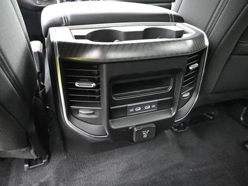 New 2026 RAM 1500 4x4 Crew Cab image 35