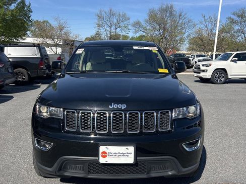 Used 2022 Jeep Grand Cherokee Laredo E w/ Security & Convenience Group image 2