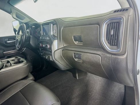 Used 2022 Chevrolet Silverado 2500 LTZ w/ Z71 Off-Road Package image 28