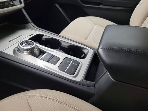 Used 2020 Ford Explorer 2WD image 26