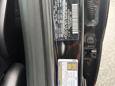 Used 2024 Hyundai Elantra N FWD image 28