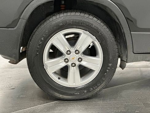 Used 2020 Chevrolet Trax LS w/ Tint and Cruise Package FWD image 24